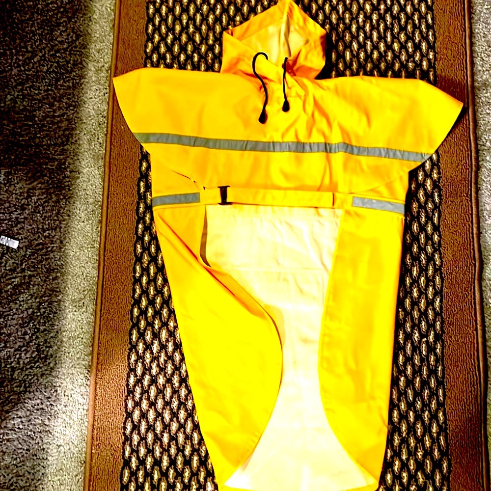 Doggy rain poncho